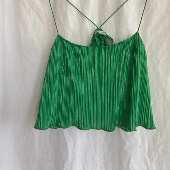 Good American Plisse Bungee Strap Crop Top in Summer Green - Size 1/2 Size S/M - Picture 8 of 13